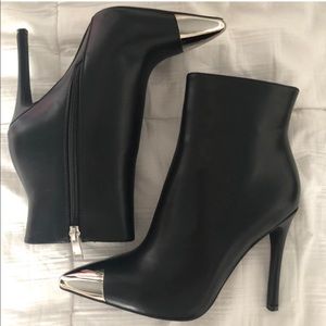 WhiteFox Boutique black steel toed boots
